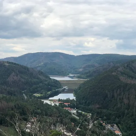 Апартаменты Schoen Hier - Im Harz Бад-Лаутерберг